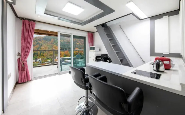 Gapyeong Newcastle Pension