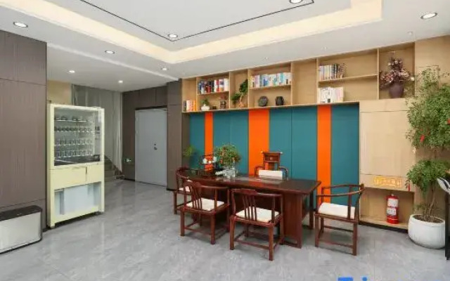 Qingmu Select Hotel (Nanjing Agricultural University Shengtai Jiayuan Branch)