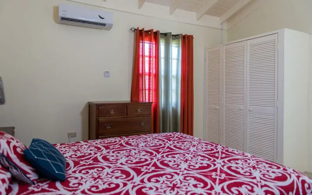 Ocho Rios Beach House at Dax Hall
