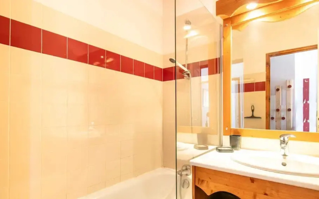 Apartment for 6 Guests, Chamrousse