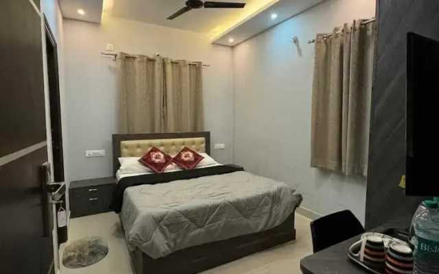 Staylo Paradise Villa