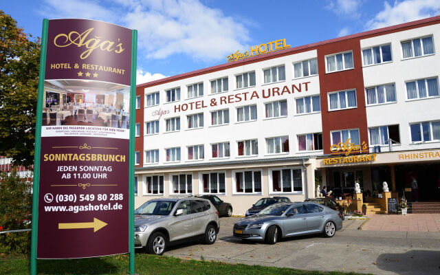 The Aga's Hotel Berlin вид на фасад