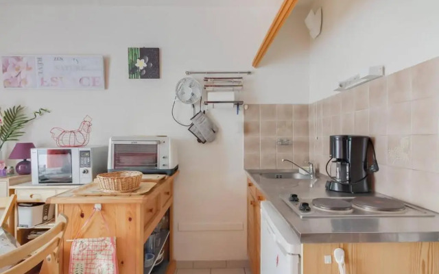 Appartement Esquièze-Sère, 1 pièce, 4 personnes - FR-1-402-81