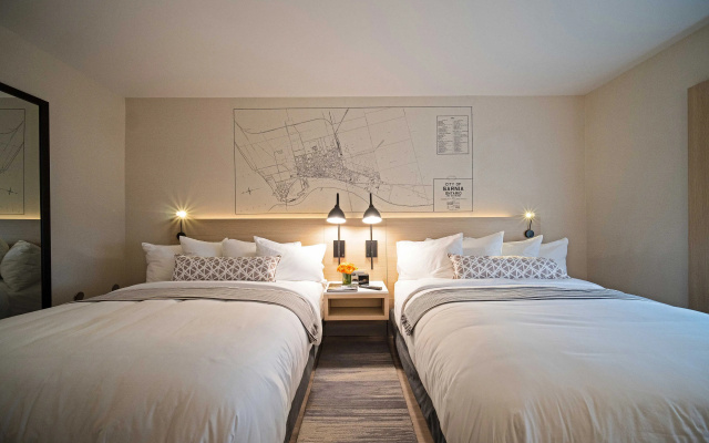The Insignia Hotel