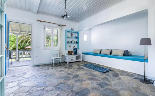 Myrto Holiday House