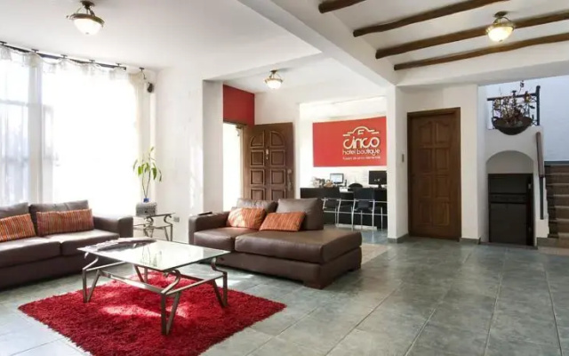Hotel Boutique Cinco