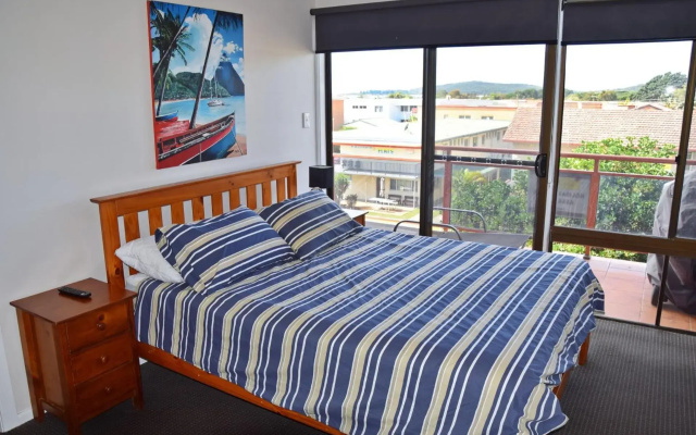 Paragon Apartment 7