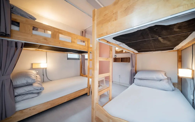 Dabin Stay - Hostel