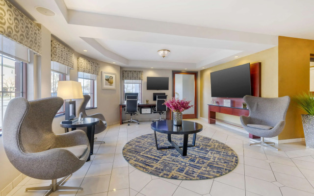 Best Western on the Avenue