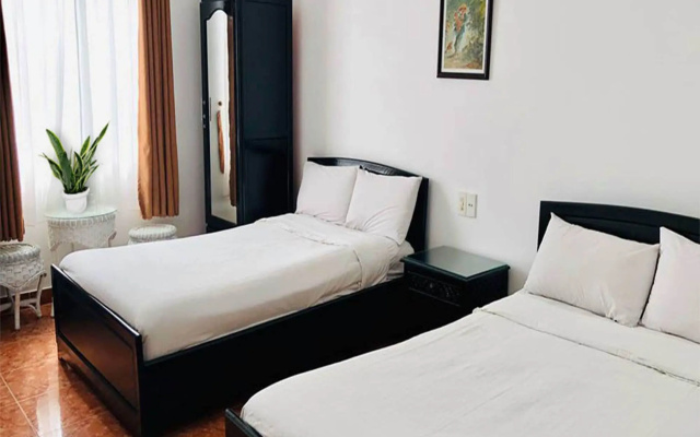 Hà Vân Hotel