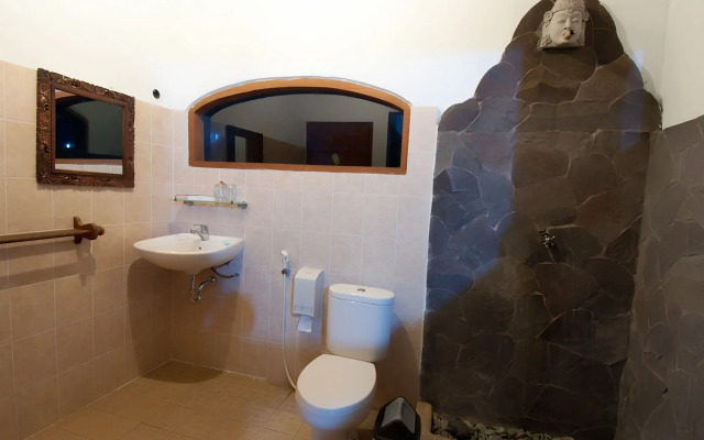 Kusnadi Hotel