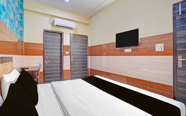Hotel O Noida Sector 63