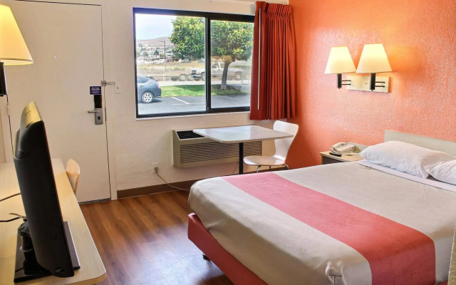 Motel 6 Morro Bay, CA