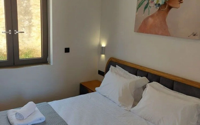 Villa Arhontiki