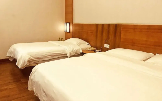 Wenxin Hotel Huashi