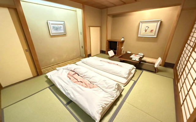 Tazuru