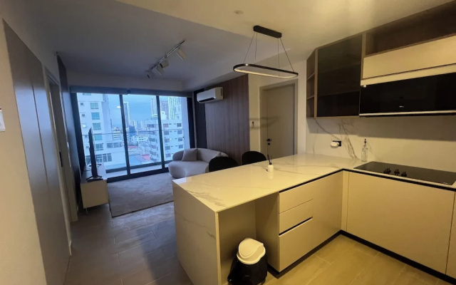 Modern Apartments at the Hub City views