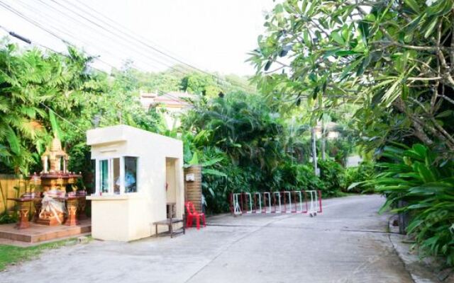 Отель Sun Paradise Villas Karon вид на фасад