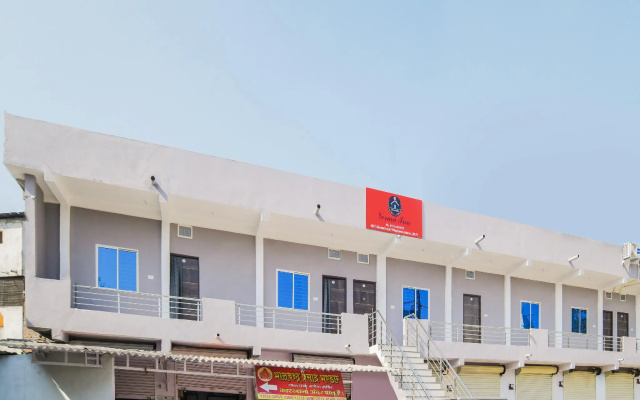 OYO 79074 Flagship Hotel Verma Inn