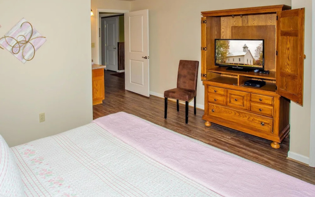 Cedar Lodge 704