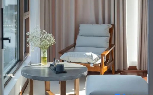 Yiqingling Homestay (Bohai Swan Ecological Corridor)