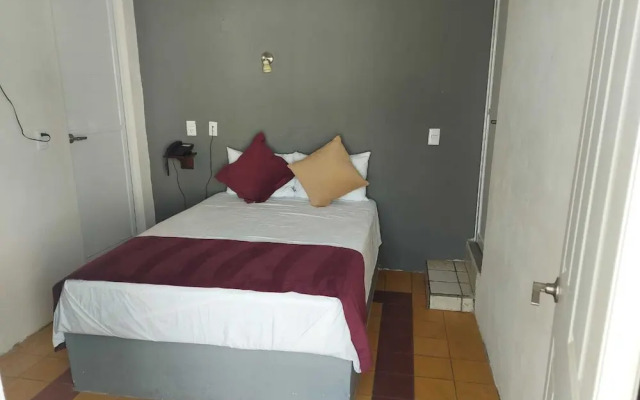 Hotel Nayar