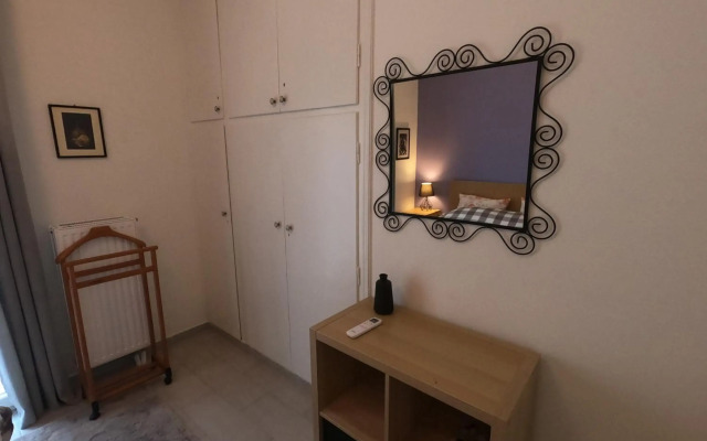 Park view apartment near Panormou
