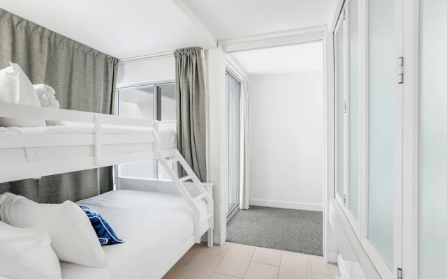 Belle Escapes - Suite 3206 Drift Resort