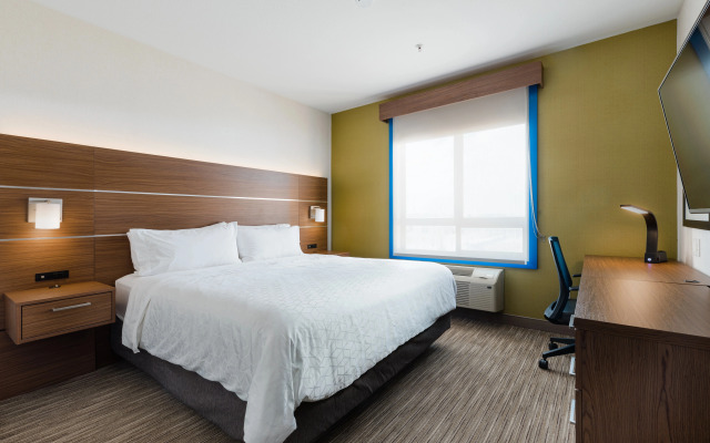 Holiday Inn Express & Suites Grande Prairie by IHG