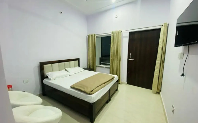Hotel Abhyuday