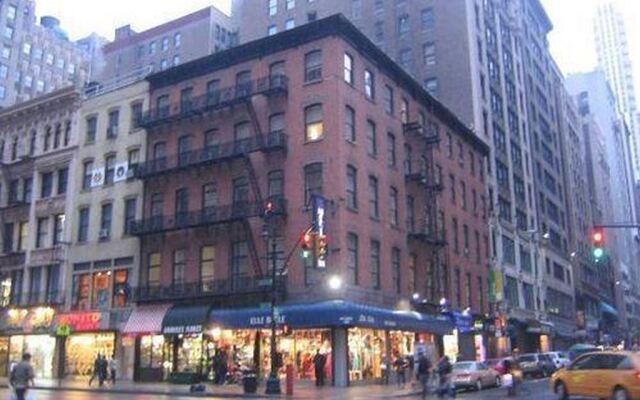 Americana Inn in New York, United States of America from 305$, photos, reviews - zenhotels.com hotel front