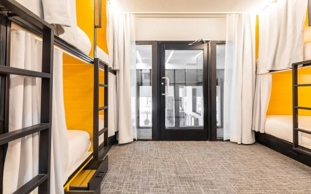 Parc Avenue Hostel