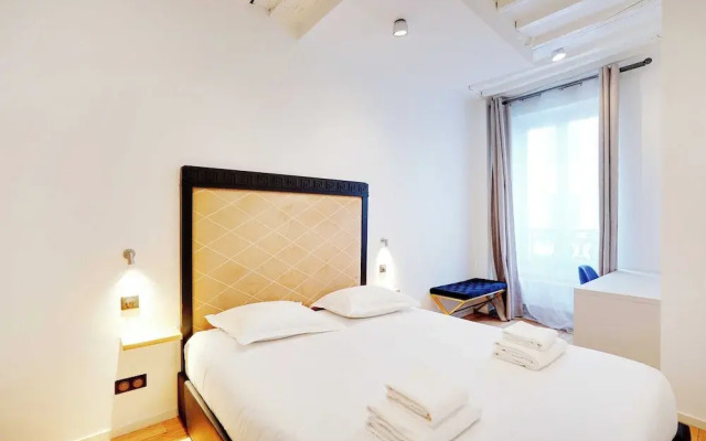 Stunning Apartment - 4br/8p - Mail