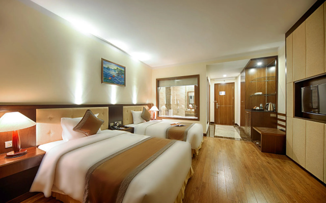 Muong Thanh Grand Cua Lo Hotel