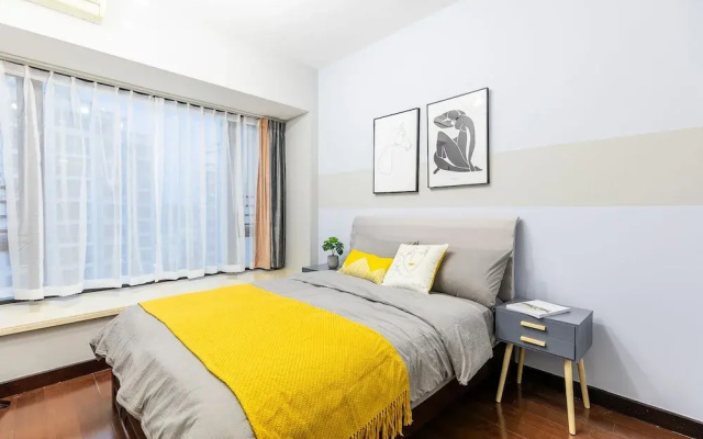 Locals Boutique Apartment Huafa Plaza 19