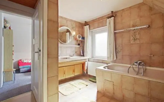 2 Single Rooms Fairground (5042)