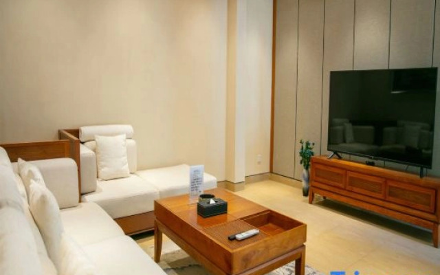 Qinxin Yinyi beach swimming pool villa (Sanya Bay store)