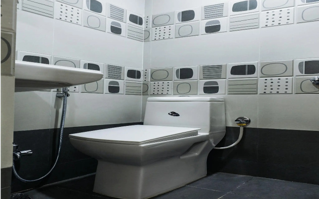 OYO 14925 Harsha Residency