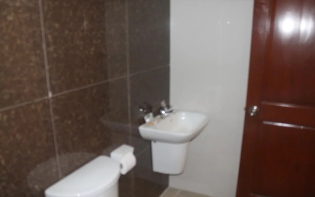 Dreamland Residences Hotel