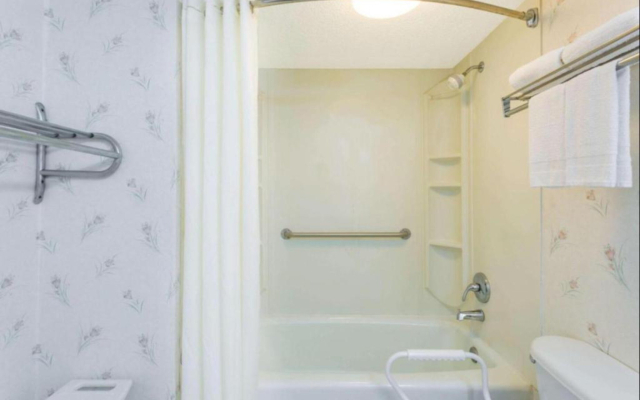 Ashland Studio Inn By OYO Richmond North near Kings Dominion