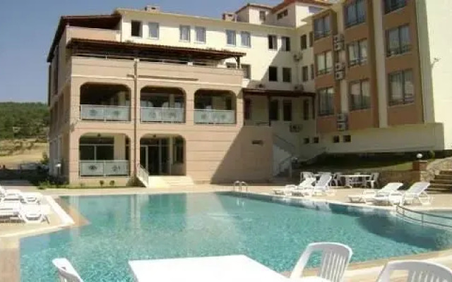 Club Adas Hotel Турция, Каваклыдере - отзывы, цены и фото номеров - забронировать отель Club Adas Hotel онлайн бассейн