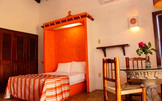 Hotel Plaza Tucanes