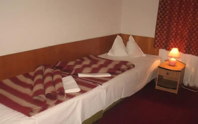 Hotel Clabucet