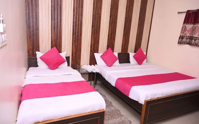 Hotel Pavitri | 5 Min Walk Kashi Vishwanath