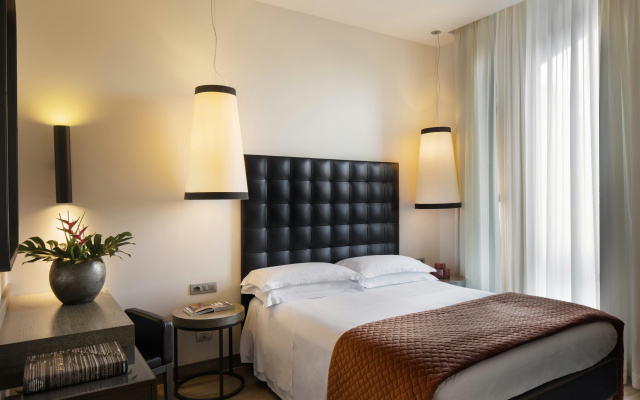 Starhotels E.c.ho.