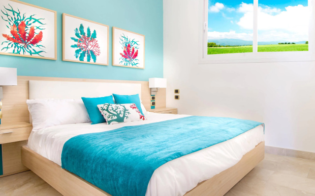 Coral House by CanaBay Hotels