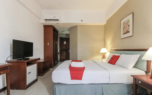 RedDoorz Plus near Monumen Nasional Jakarta