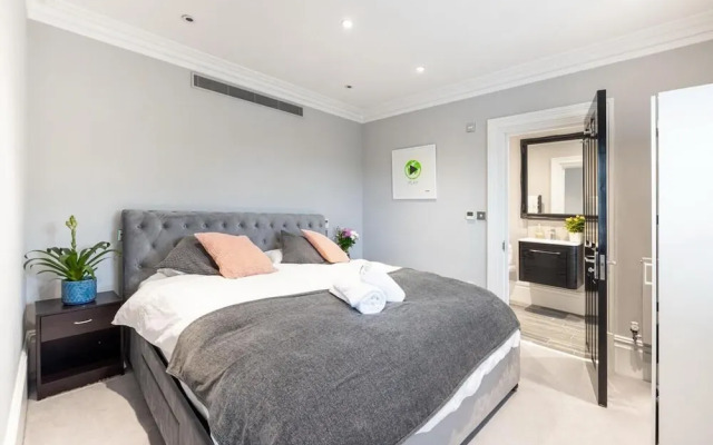 Dream House London With ac, Gym, hot Tub, Cinema