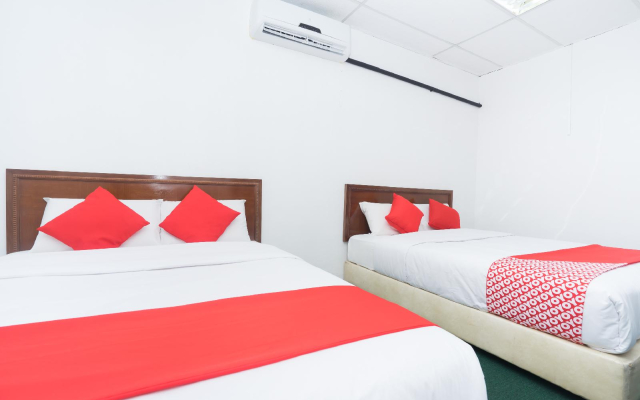 OYO 757 MFU Firdaus Hotel