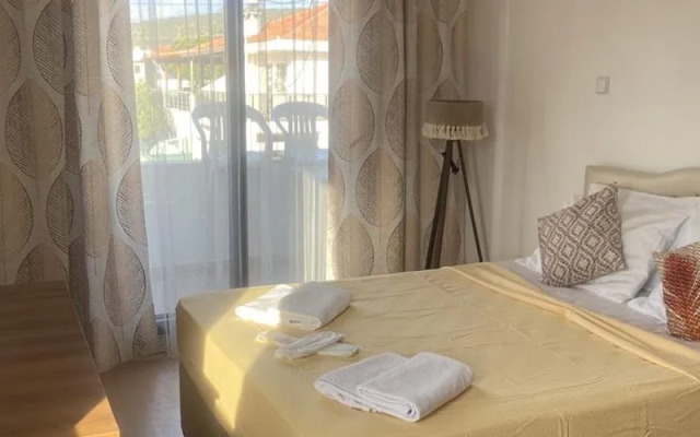 Deniz Kızı Otel Çeşme